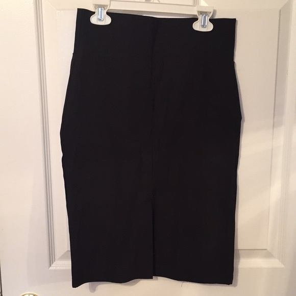 2/$20 Black pencil skirt (XS) - Picture 3 of 3